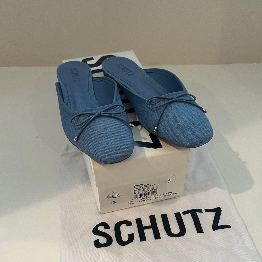 Schultz denim mule
